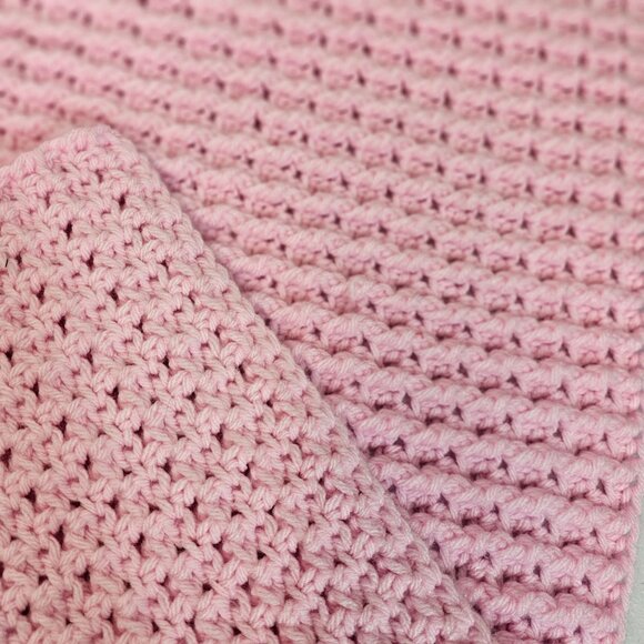 Handmade Light Pink Cable Knit Crochet Baby Blanket Throw Wrap 35"x34" Square - Picture 8 of 9